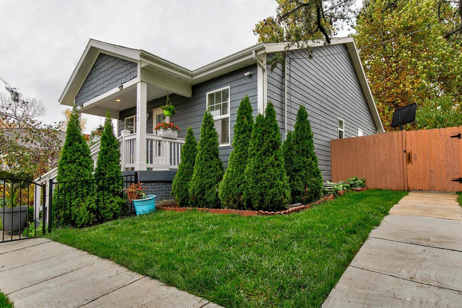 Family Friendly Home Close To Airport And Downtown Des Moines Bagian luar foto