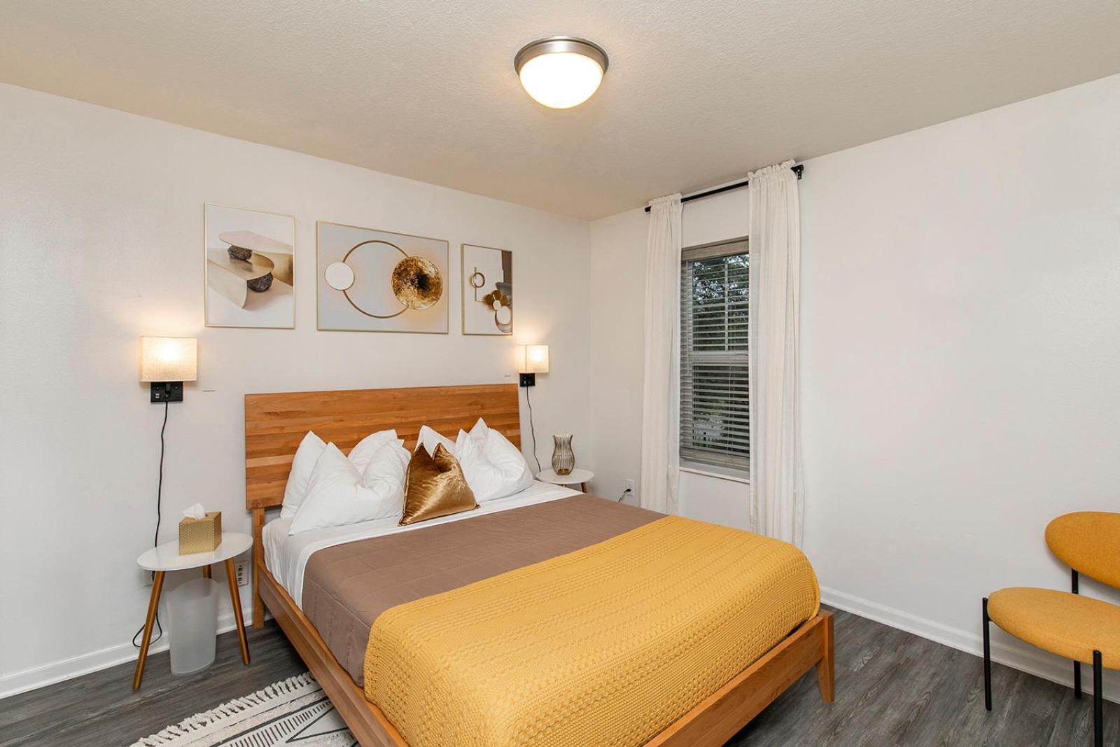 Family Friendly Home Close To Airport And Downtown Des Moines Bagian luar foto