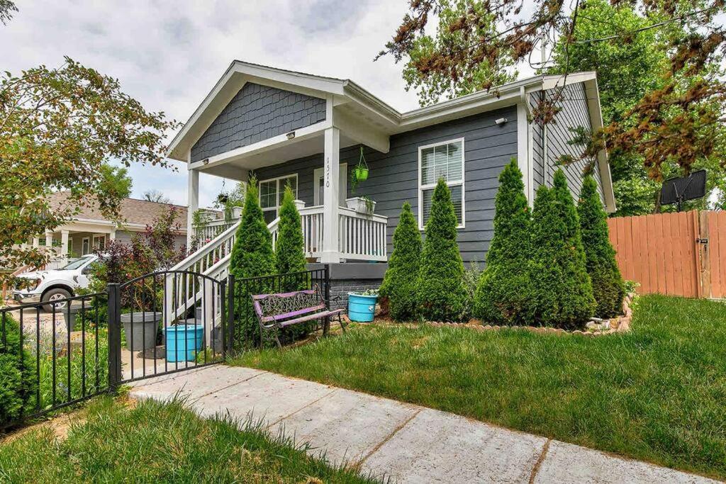 Family Friendly Home Close To Airport And Downtown Des Moines Bagian luar foto