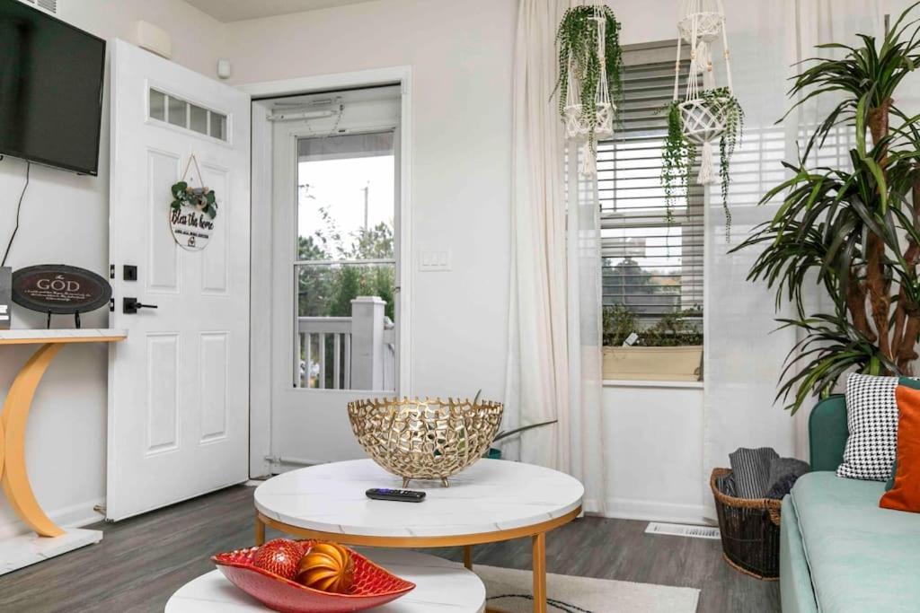 Family Friendly Home Close To Airport And Downtown Des Moines Bagian luar foto