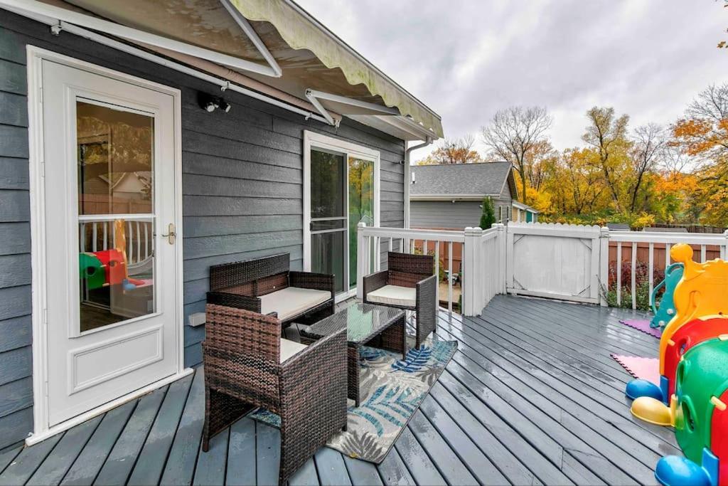 Family Friendly Home Close To Airport And Downtown Des Moines Bagian luar foto